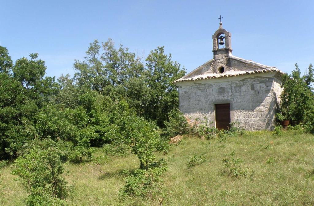 Al Merlo Olivo, Rural Istrian House บูเย ภายนอก รูปภาพ